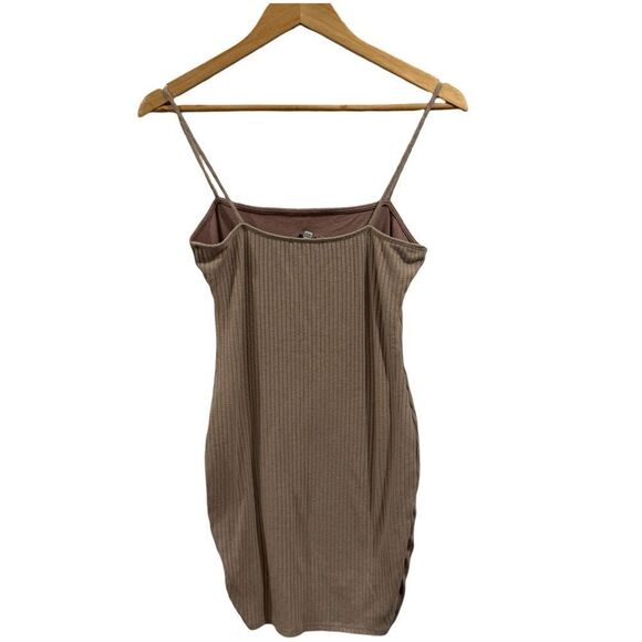 Fashion Nova Nude ribbed Dress Size L - Picture 2 of 6